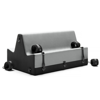 Steed Bench - VALGINA.com