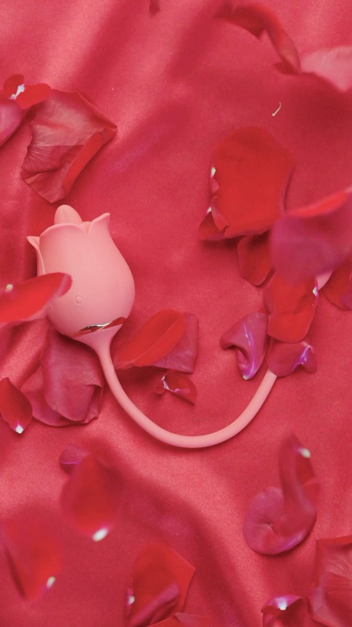 Petal Pleaser Rose - Tongue with Bullet VALGINA.com Petal Pleaser Rose - Tongue with Bullet VALGINA.com