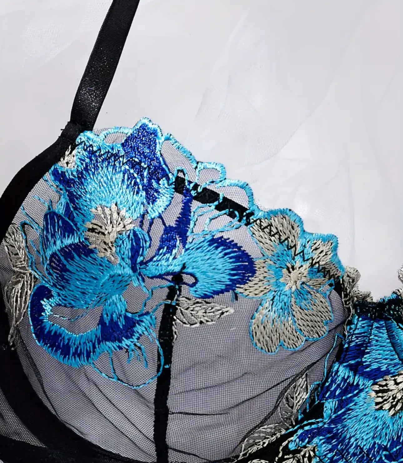 Midnight Orchid Lingerie - Bra & Panty Set with Removable Garters