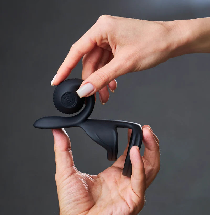 Roll With It - S Vibe Jovi Snail - Ring - VALGINA.com